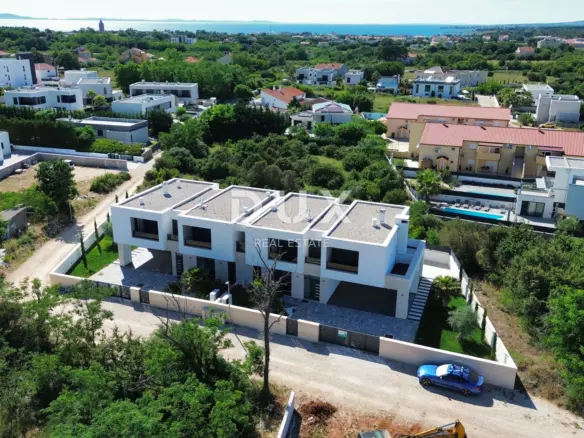 4-bedroom Villa In Zaton, Croatia (220,43 M²)