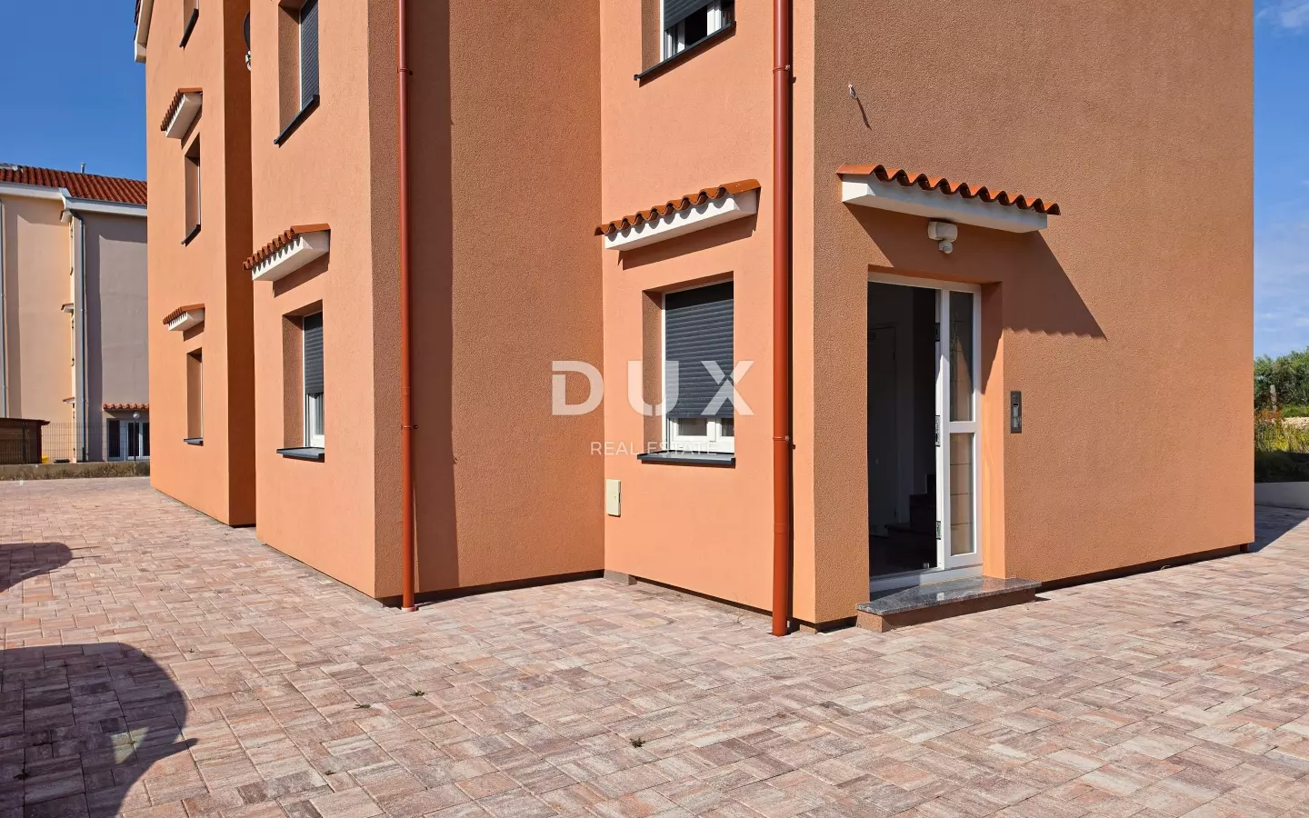 2-bedroom Apartment In Banjol, Croatia (76,86 M²)
