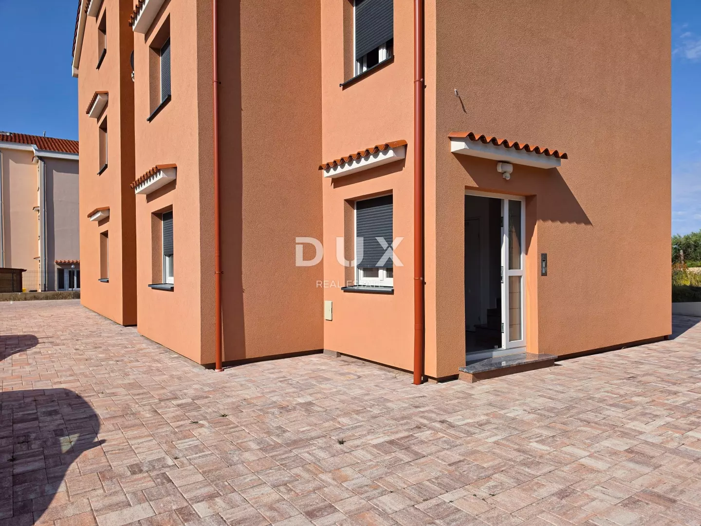 2-bedroom Apartment In Banjol, Croatia (76,86 M²)