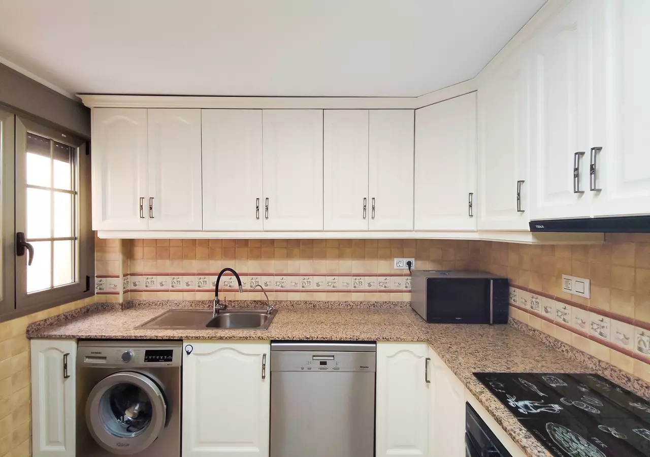 3-bedroom Apartment In Torrevieja, Spain (109 M²)