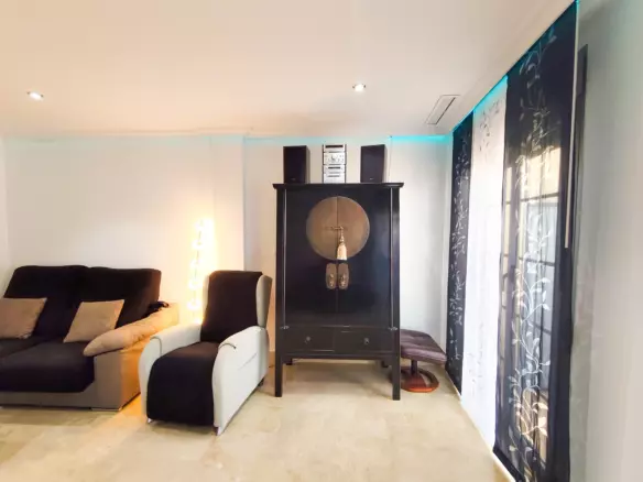 3-bedroom Apartment In Torrevieja, Spain (109 M²)