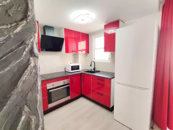 3-bedroom Apartment In Torrevieja, Spain (75 M²)