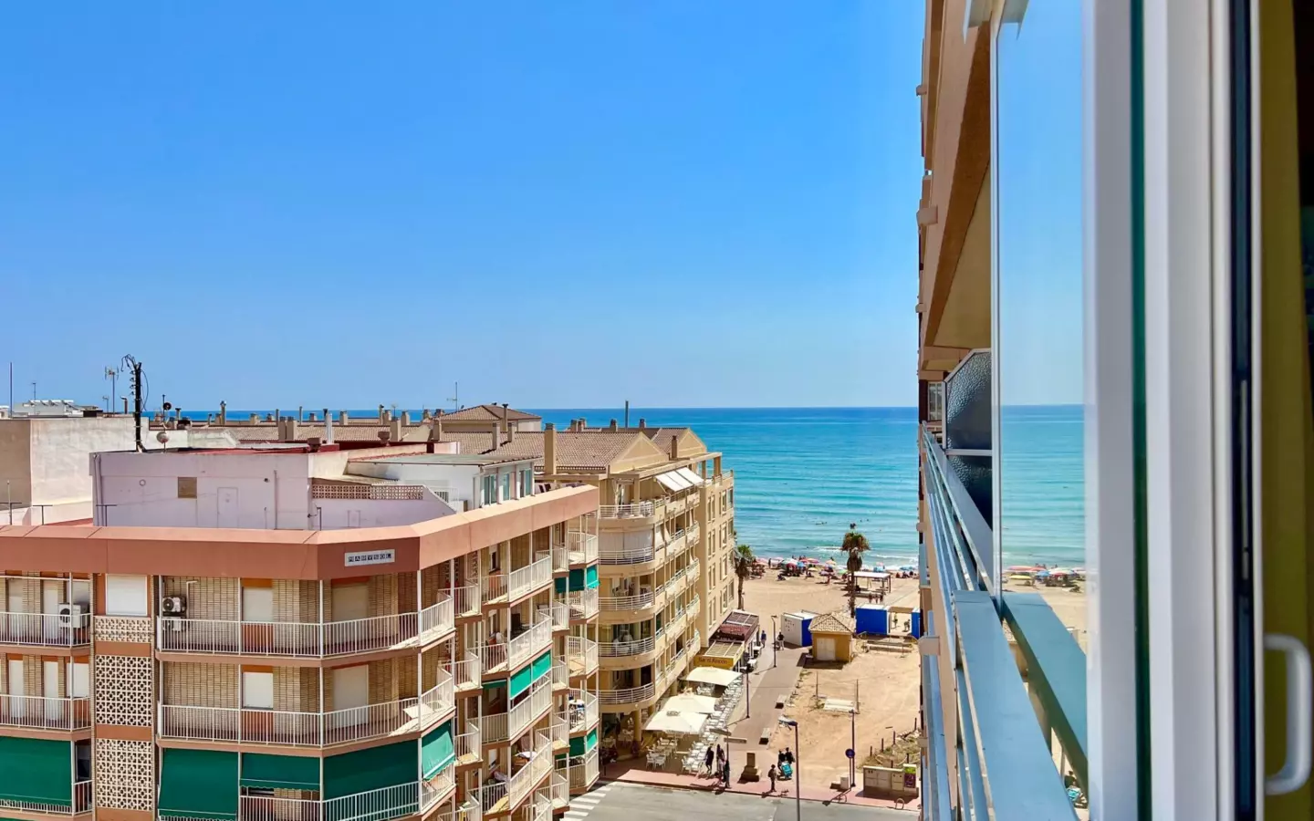 3-bedroom Apartment In Torrevieja, Spain (110 M²)