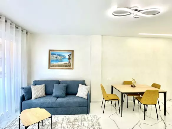 2-bedroom Apartment In Torrevieja, Spain (100 M²)