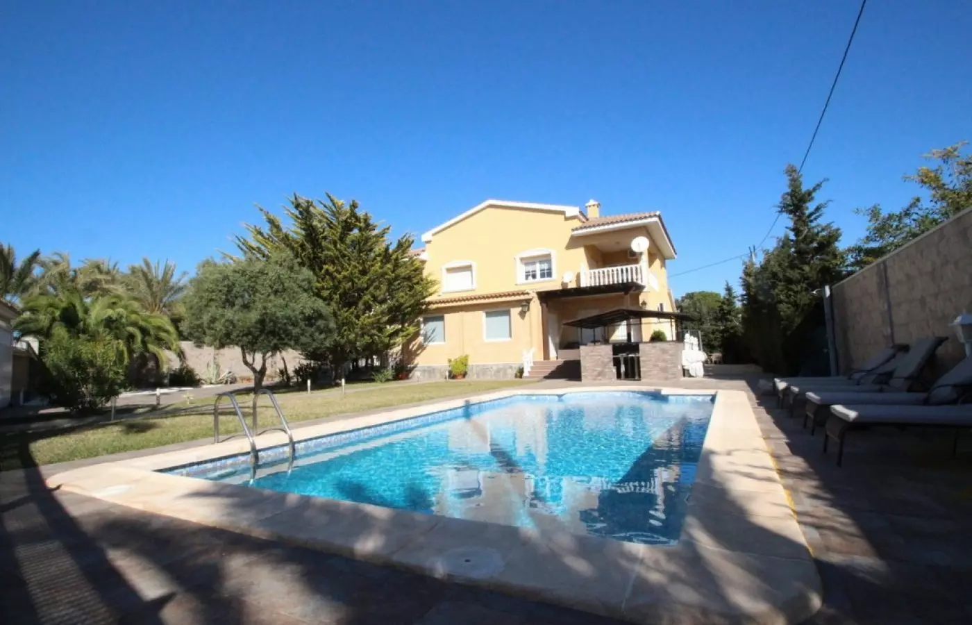 5-bedroom Villa In Orihuela Costa, Spain (440 M²)