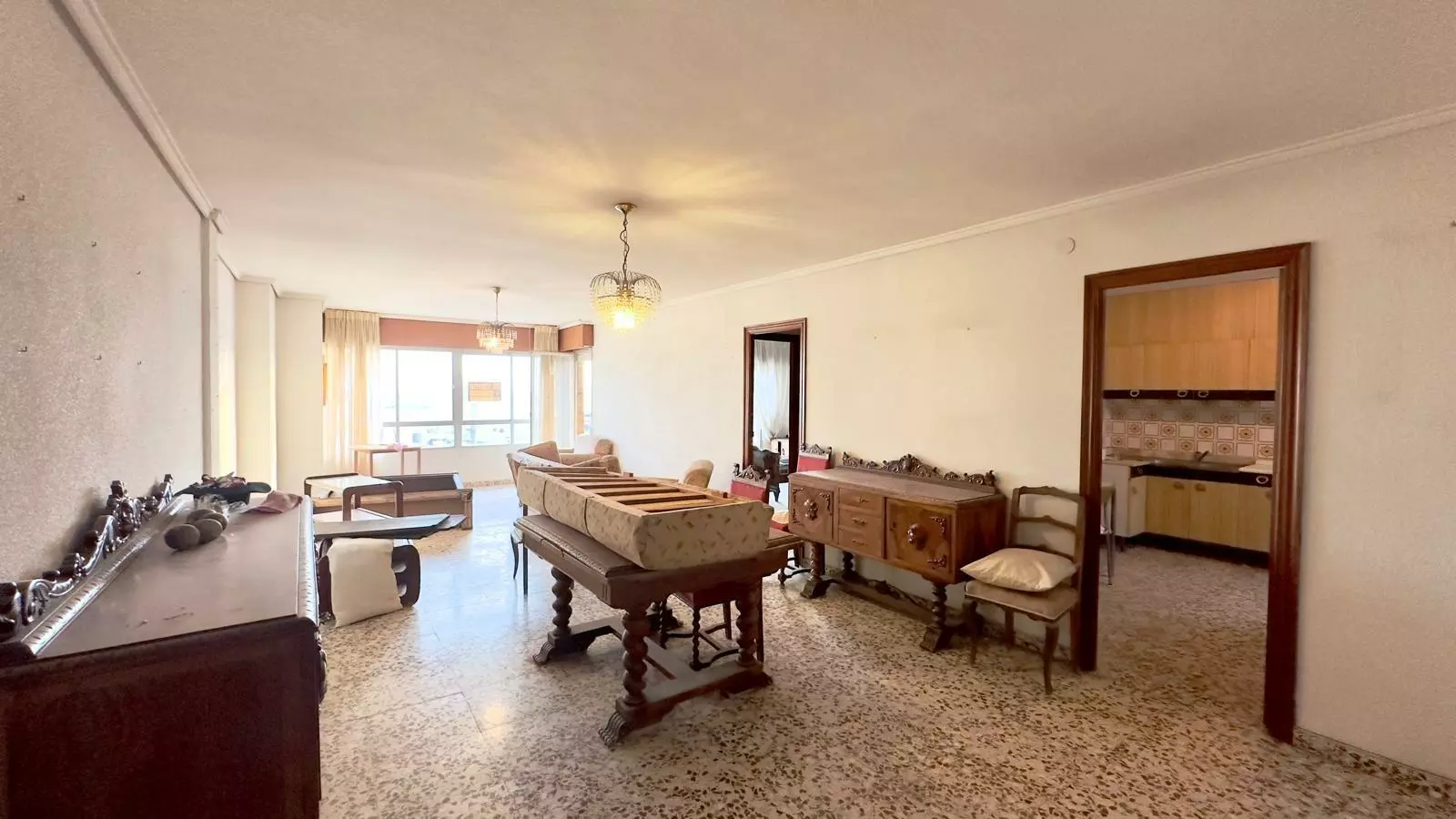 2-1-b97102 4-bedroom Apartment In Torrevieja, Spain (132 M²)