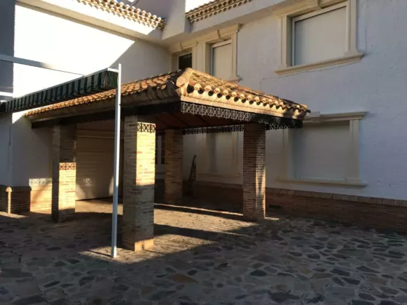 7-bedroom Villa In Orihuela Costa, Spain (500 M²)