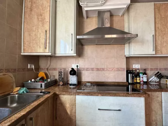 3-bedroom Apartment In Torrevieja, Spain (113 M²)