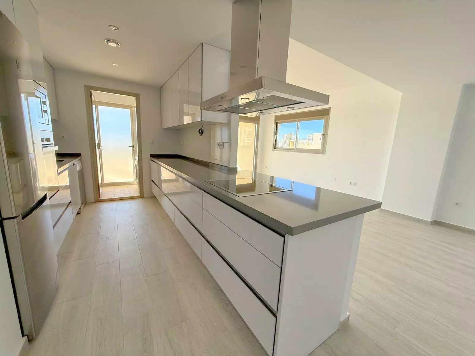 3-bedroom Apartment In Orihuela Costa, Spain (139 M²)