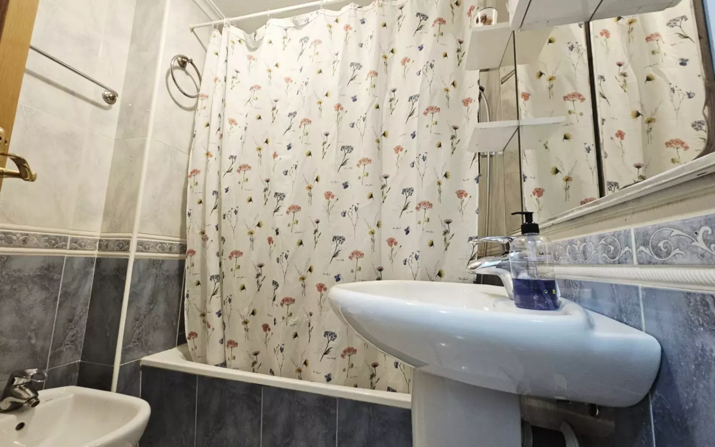 3-bedroom Apartment In Torrevieja, Spain (126 M²)
