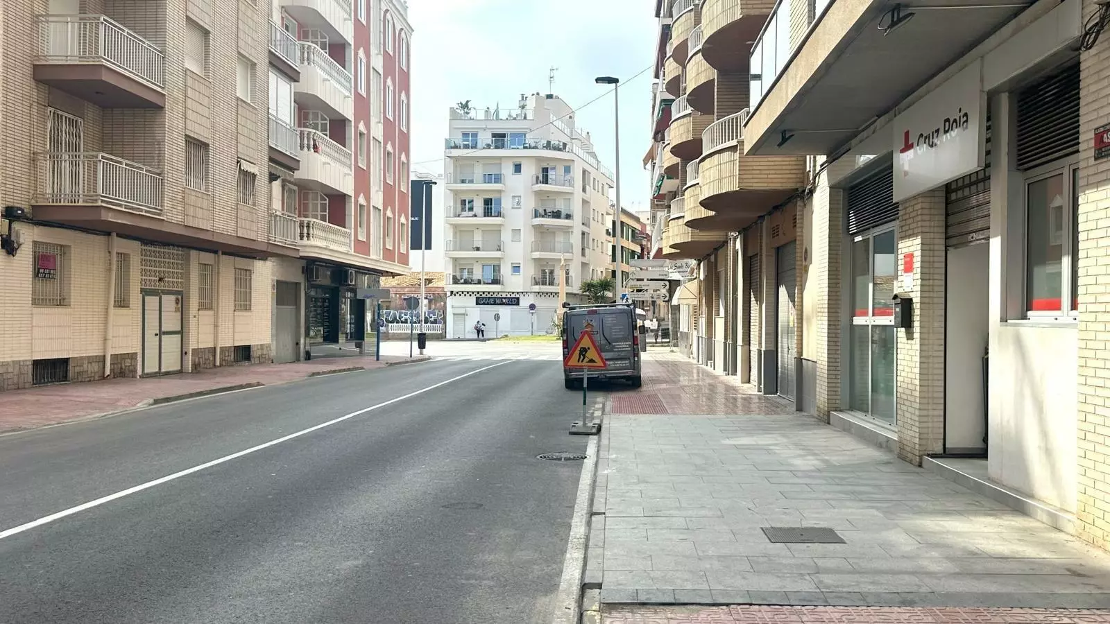 2-bedroom Apartment In Torrevieja, Spain (100 M²)