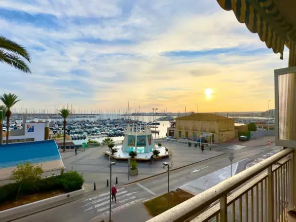 4-bedroom Apartment In Torrevieja, Spain (132 M²)