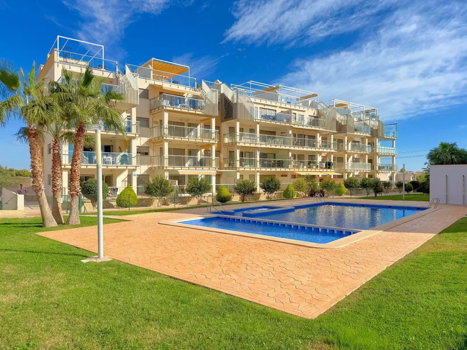 3-bedroom Apartment In Orihuela Costa, Spain (139 M²)