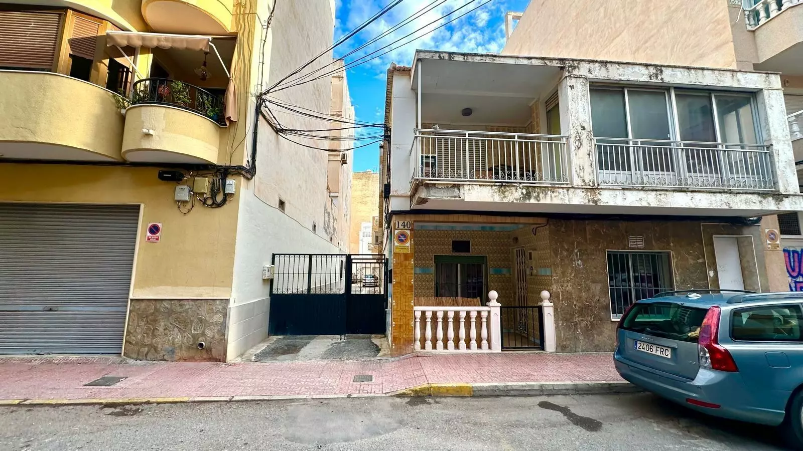 4-bedroom Town House In Torrevieja, Spain (144 M²)