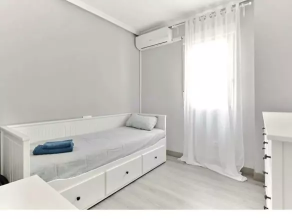2-bedroom Apartment In Torrevieja, Spain (75 M²)