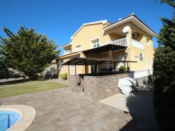 5-bedroom Villa In Orihuela Costa, Spain (440 M²)