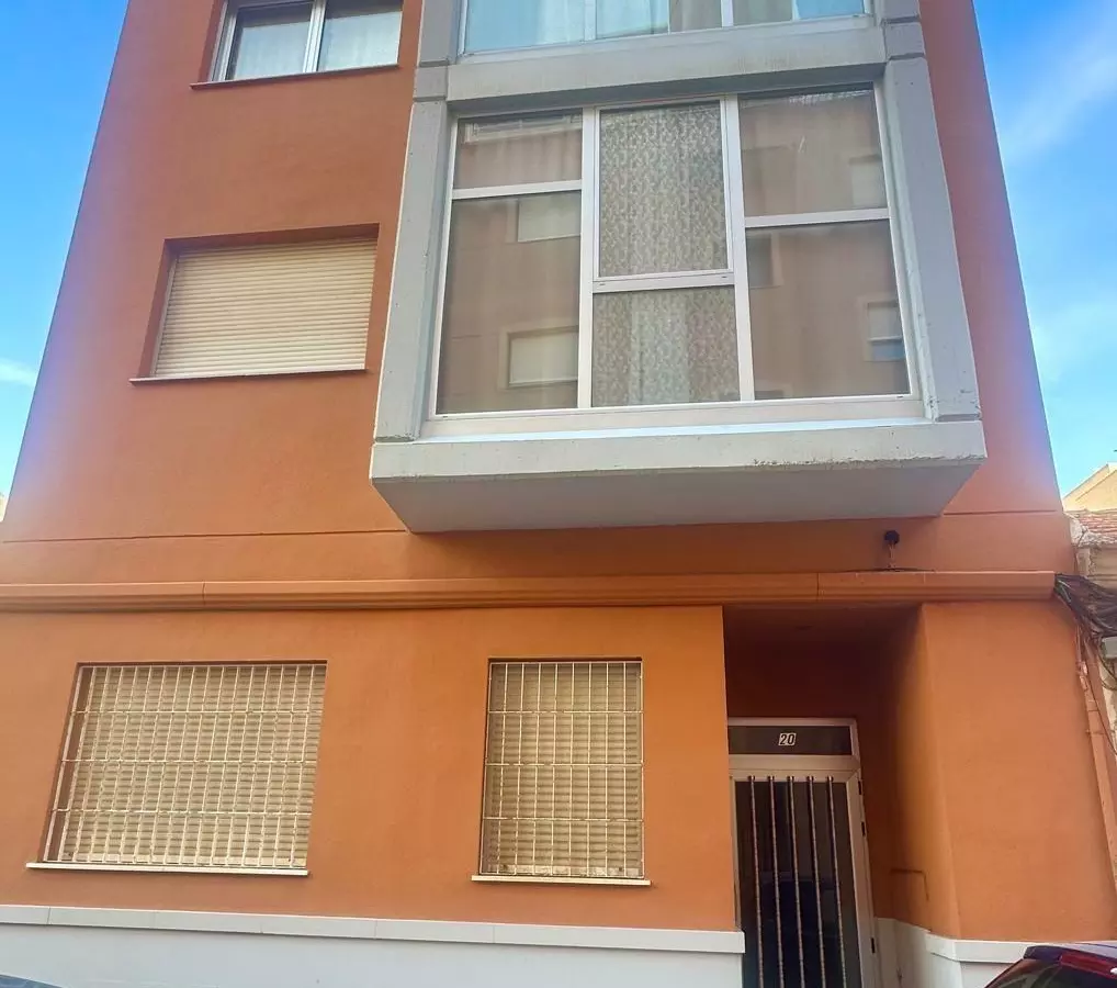 2-bedroom Apartment In Torrevieja, Spain (78 M²)
