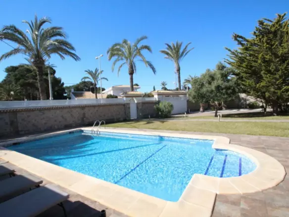 5-bedroom Villa In Orihuela Costa, Spain (440 M²)