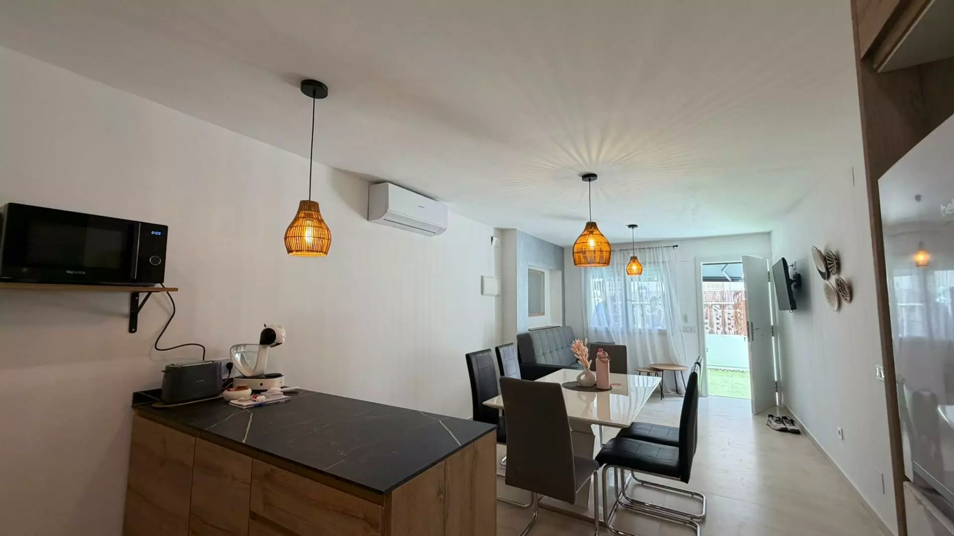 2-bedroom Bungalow In Torrevieja, Spain (61 M²)