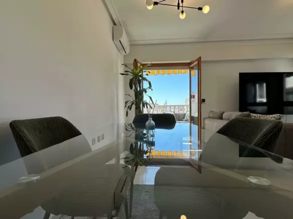 2-bedroom Apartment In Torrevieja, Spain (119 M²)