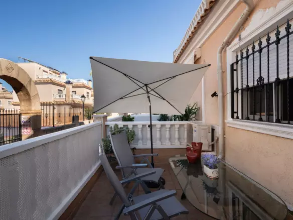2-bedroom Town House In Orihuela Costa, Spain (120 M²)