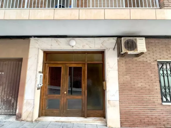 4-bedroom Apartment In Torrevieja, Spain (132 M²)