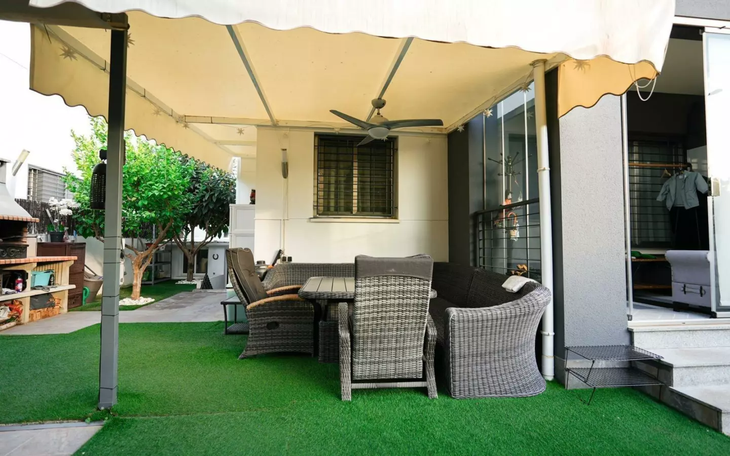3-bedroom Town House In Torrevieja, Spain (95 M²)