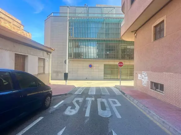 2-bedroom Apartment In Torrevieja, Spain (78 M²)