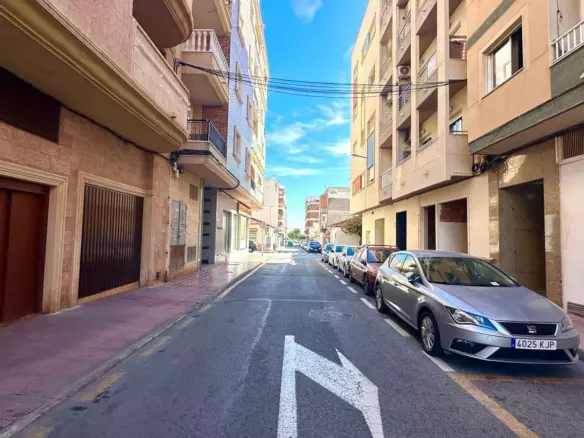 4-bedroom Penthouse In Torrevieja, Spain (189 M²)