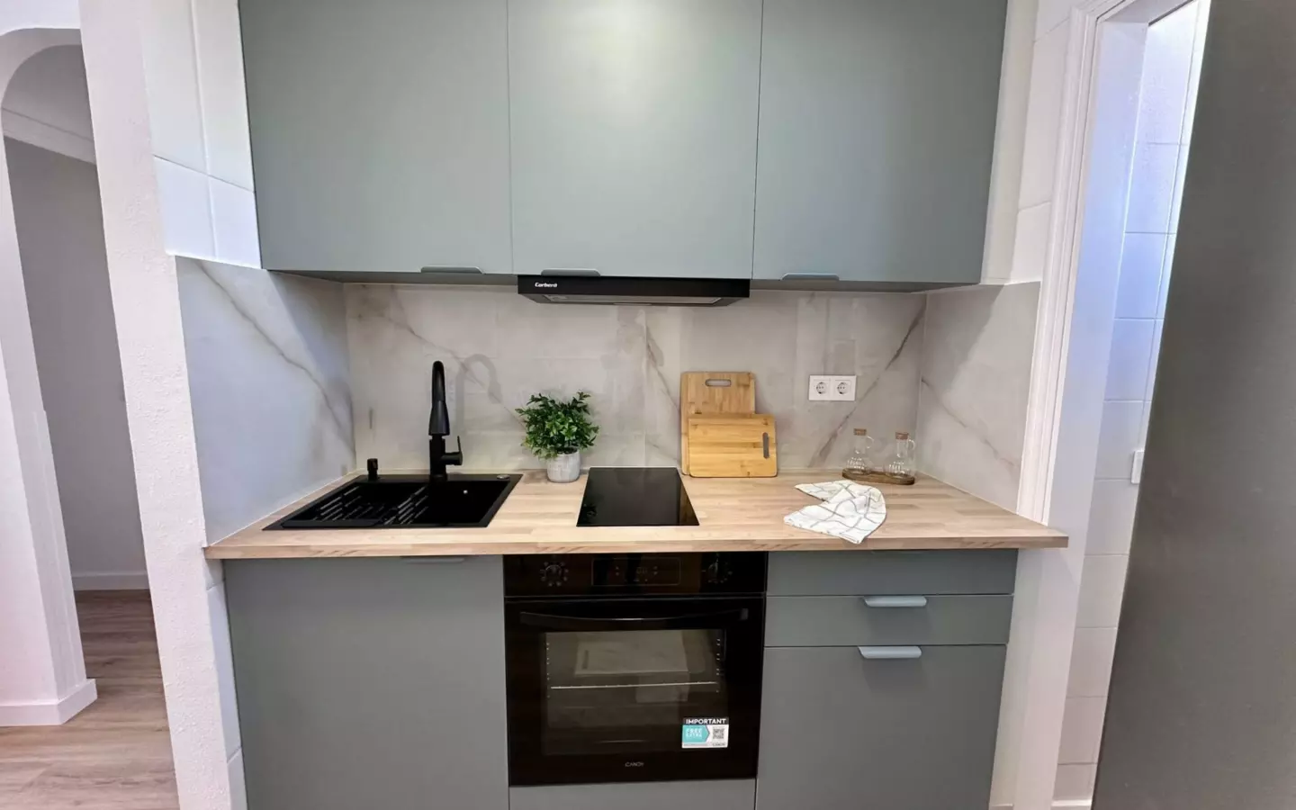 2-bedroom Apartment In Torrevieja, Spain (55 M²)