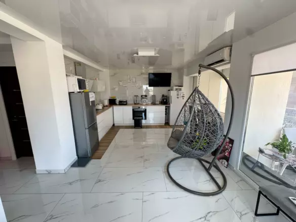 2-bedroom Apartment In Torrevieja, Spain (81 M²)
