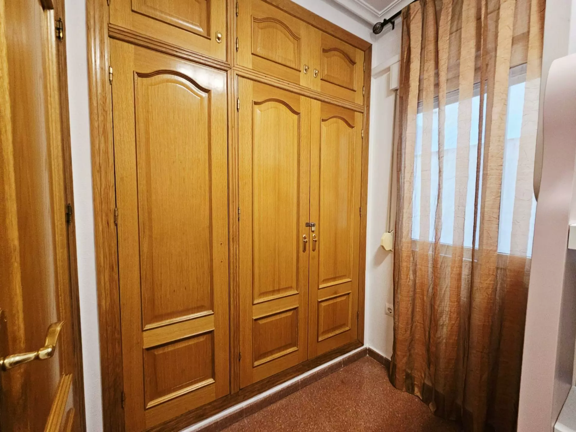3-bedroom Apartment In Torrevieja, Spain (126 M²)