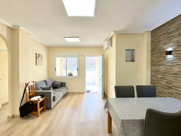2-bedroom Bungalow In Torrevieja, Spain (86 M²)
