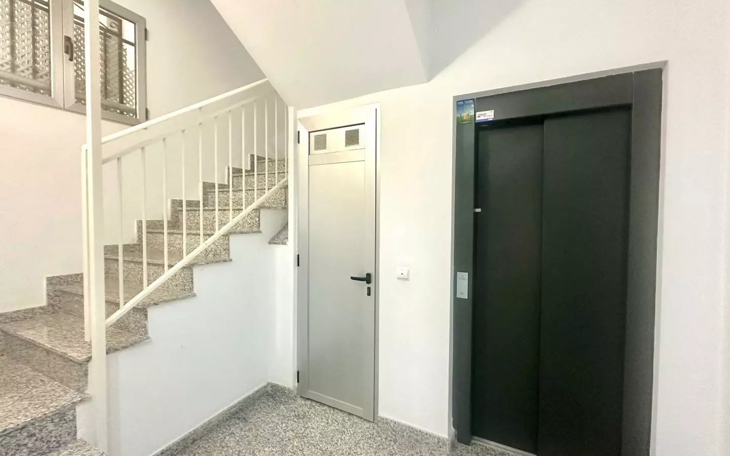 2-bedroom Apartment In Torrevieja, Spain (78 M²)