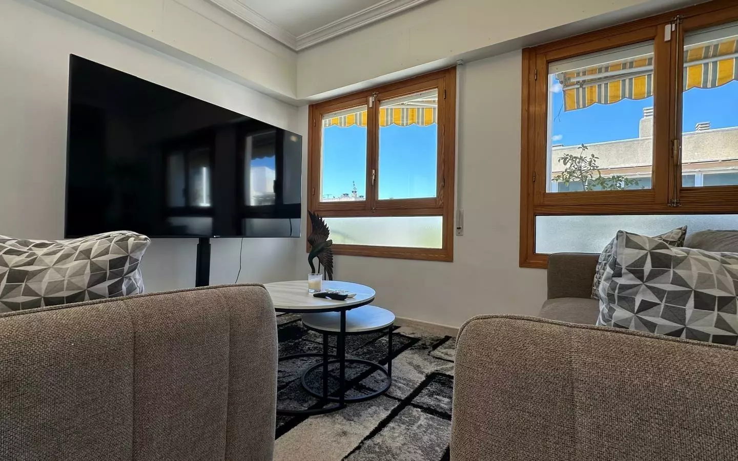 2-bedroom Apartment In Torrevieja, Spain (119 M²)