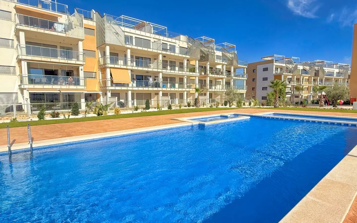 3-bedroom Apartment In Orihuela Costa, Spain (139 M²)