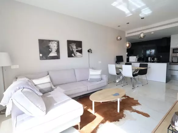 2-bedroom Apartment In Orihuela Costa, Spain (113 M²)