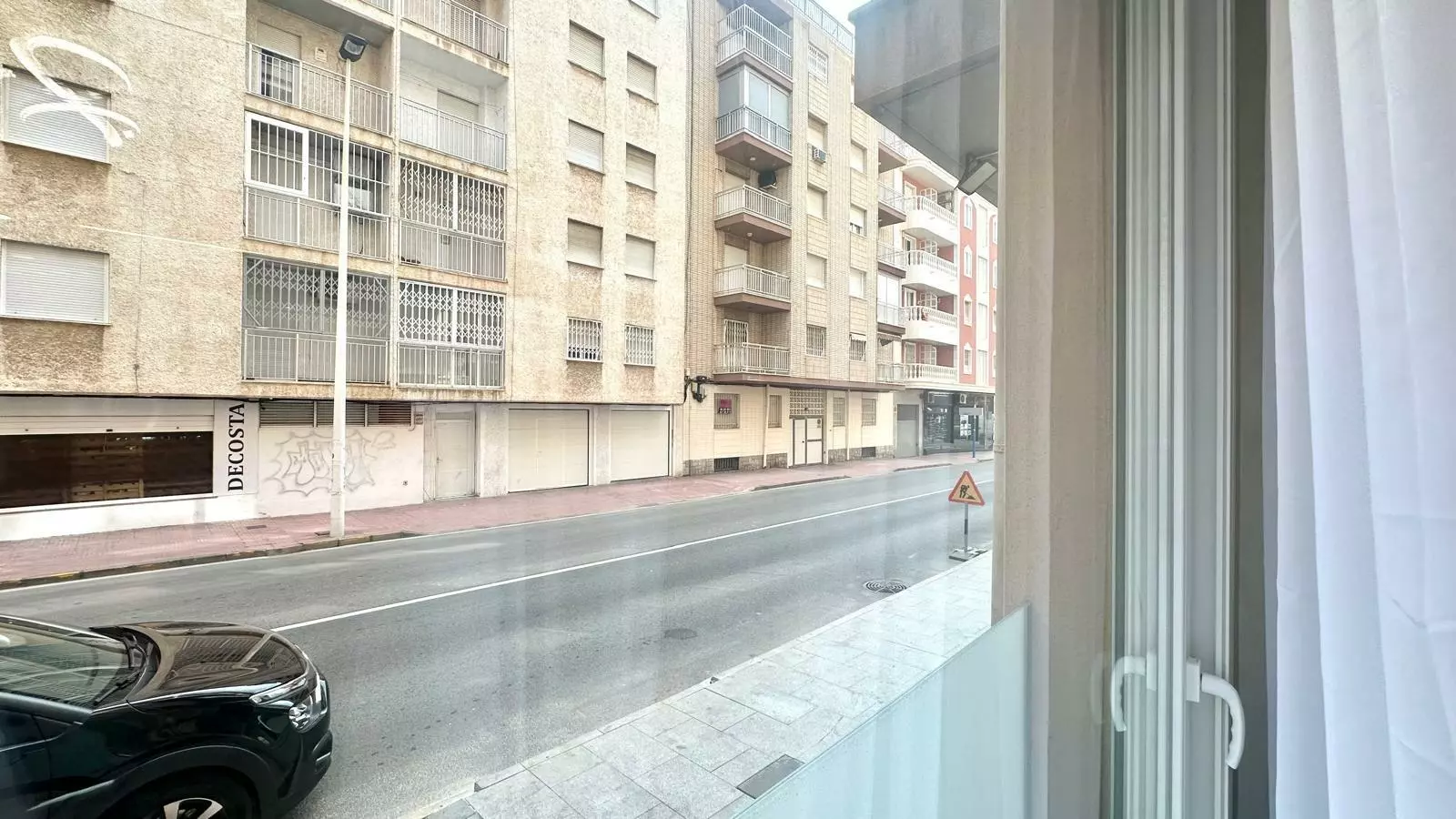 2-bedroom Apartment In Torrevieja, Spain (100 M²)