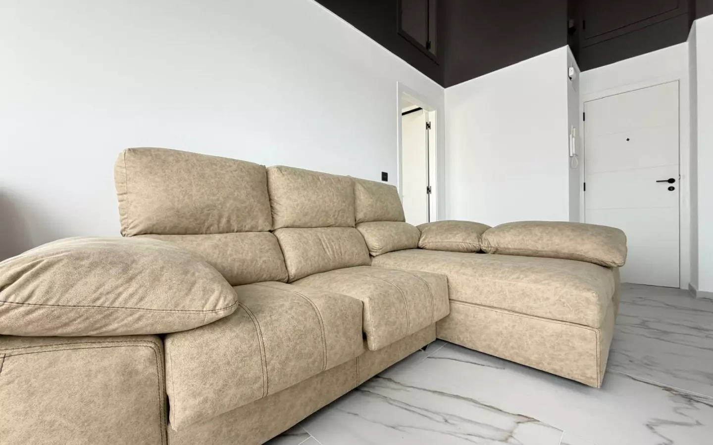 1-bedroom Apartment In Orihuela Costa, Spain (64 M²)
