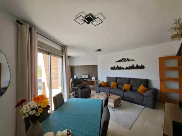 2-bedroom Apartment In San Miguel De Salinas, Spain (100 M²)