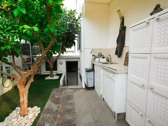 3-bedroom Town House In Torrevieja, Spain (95 M²)