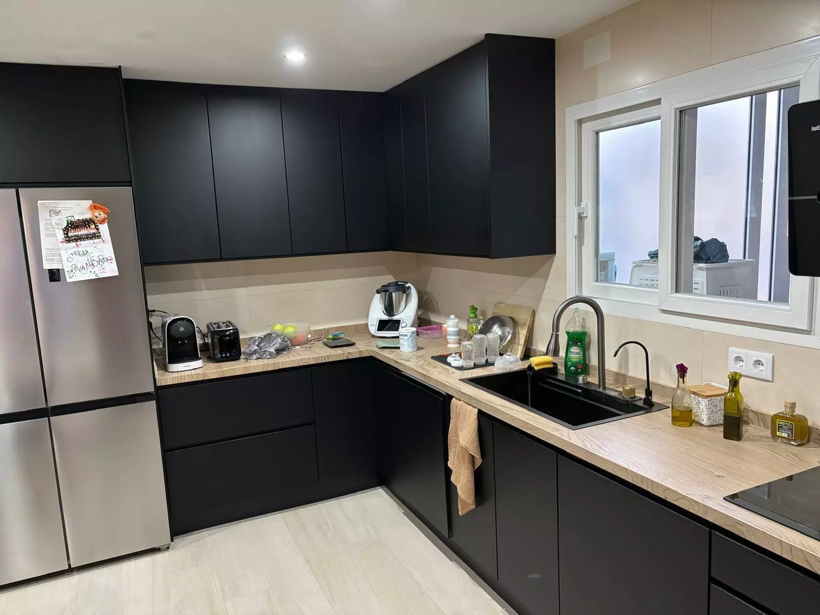 3-bedroom Apartment In Torrevieja, Spain (150 M²)