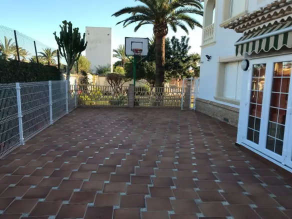 7-bedroom Villa In Orihuela Costa, Spain (500 M²)