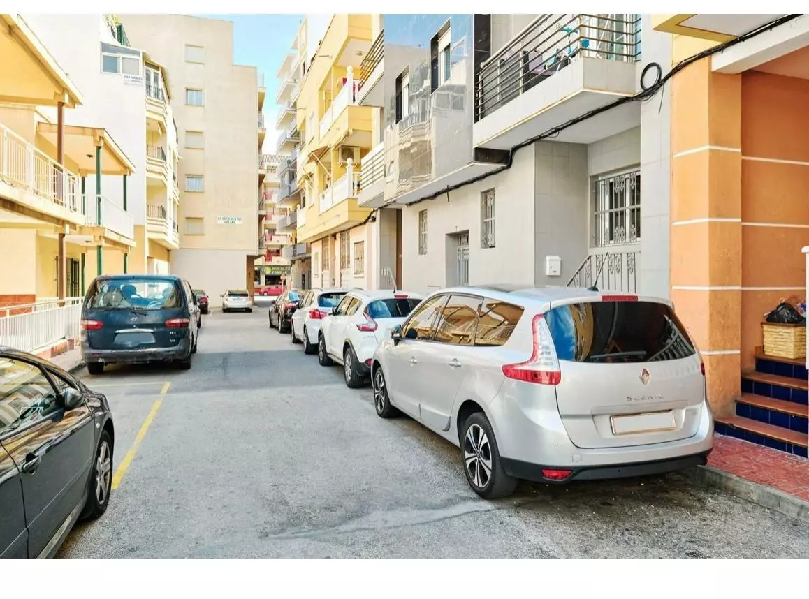 2-bedroom Apartment In Torrevieja, Spain (75 M²)