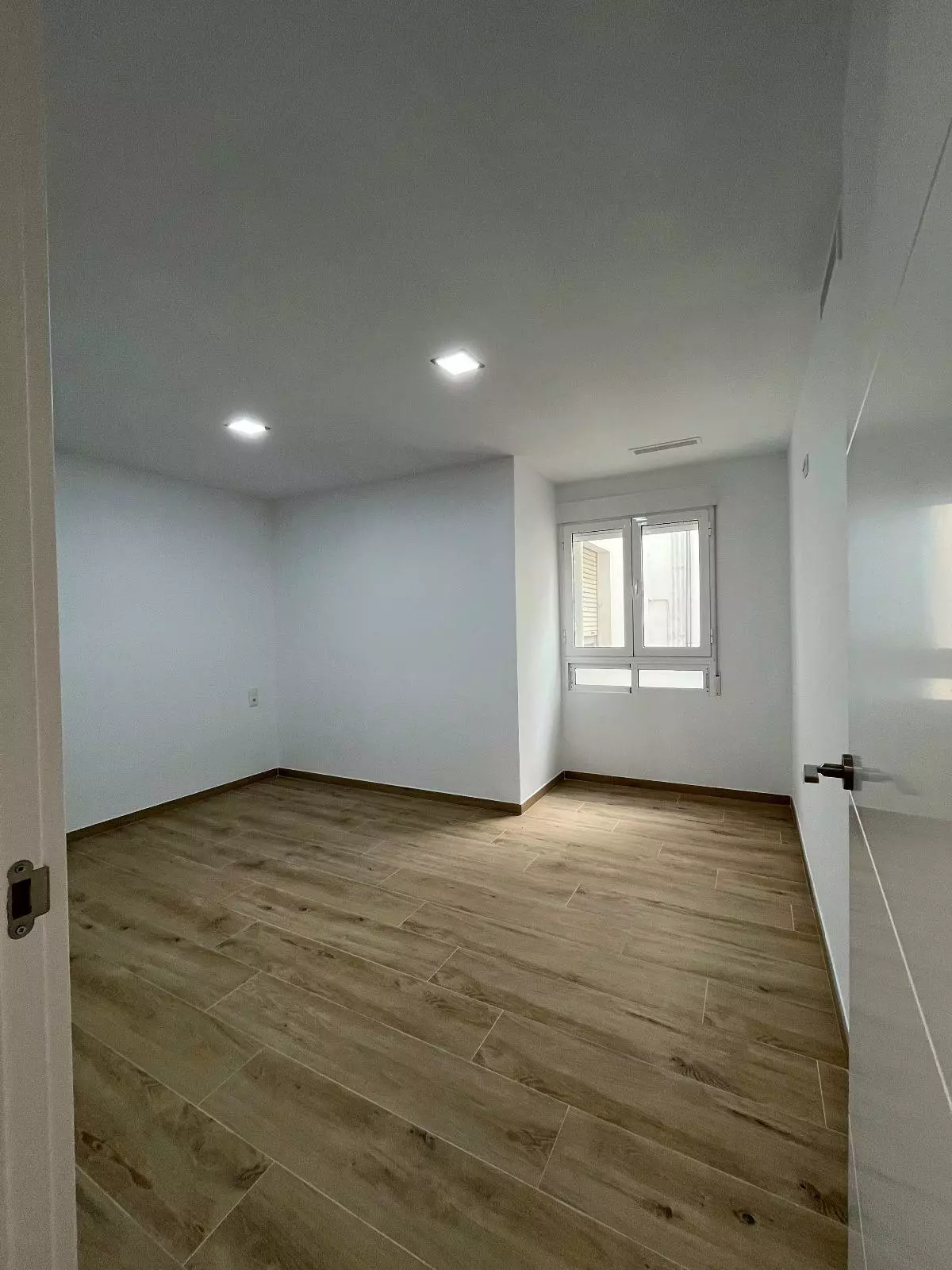 3-bedroom Apartment In Torrevieja, Spain (116 M²)