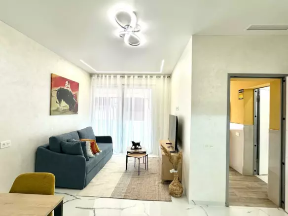 2-bedroom Apartment In Torrevieja, Spain (100 M²)