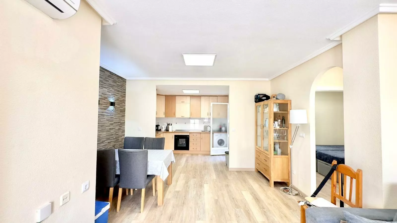 2-bedroom Bungalow In Torrevieja, Spain (86 M²)