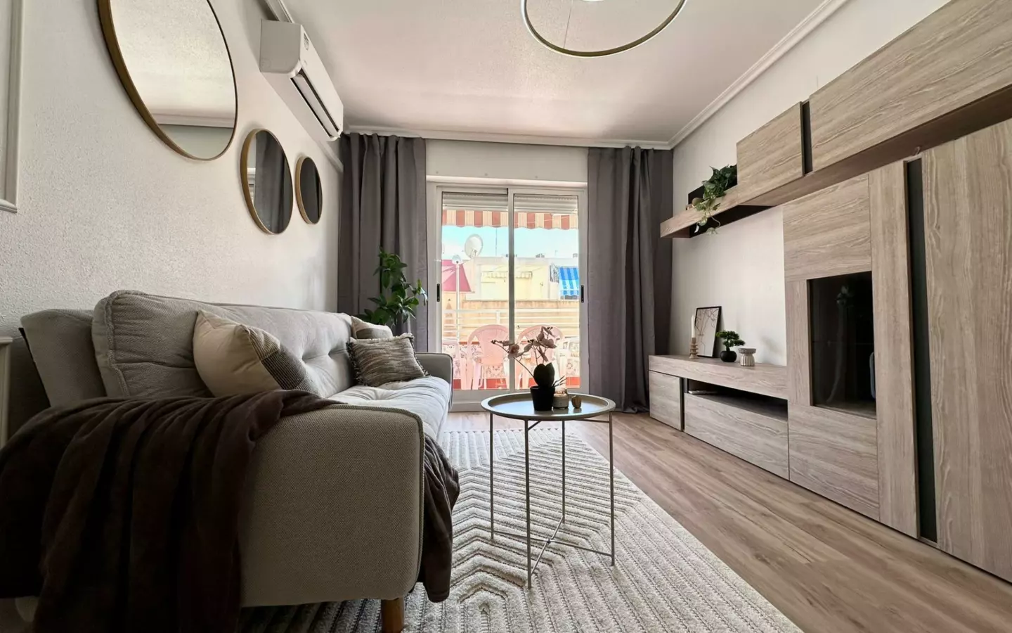 2-bedroom Apartment In Torrevieja, Spain (55 M²)