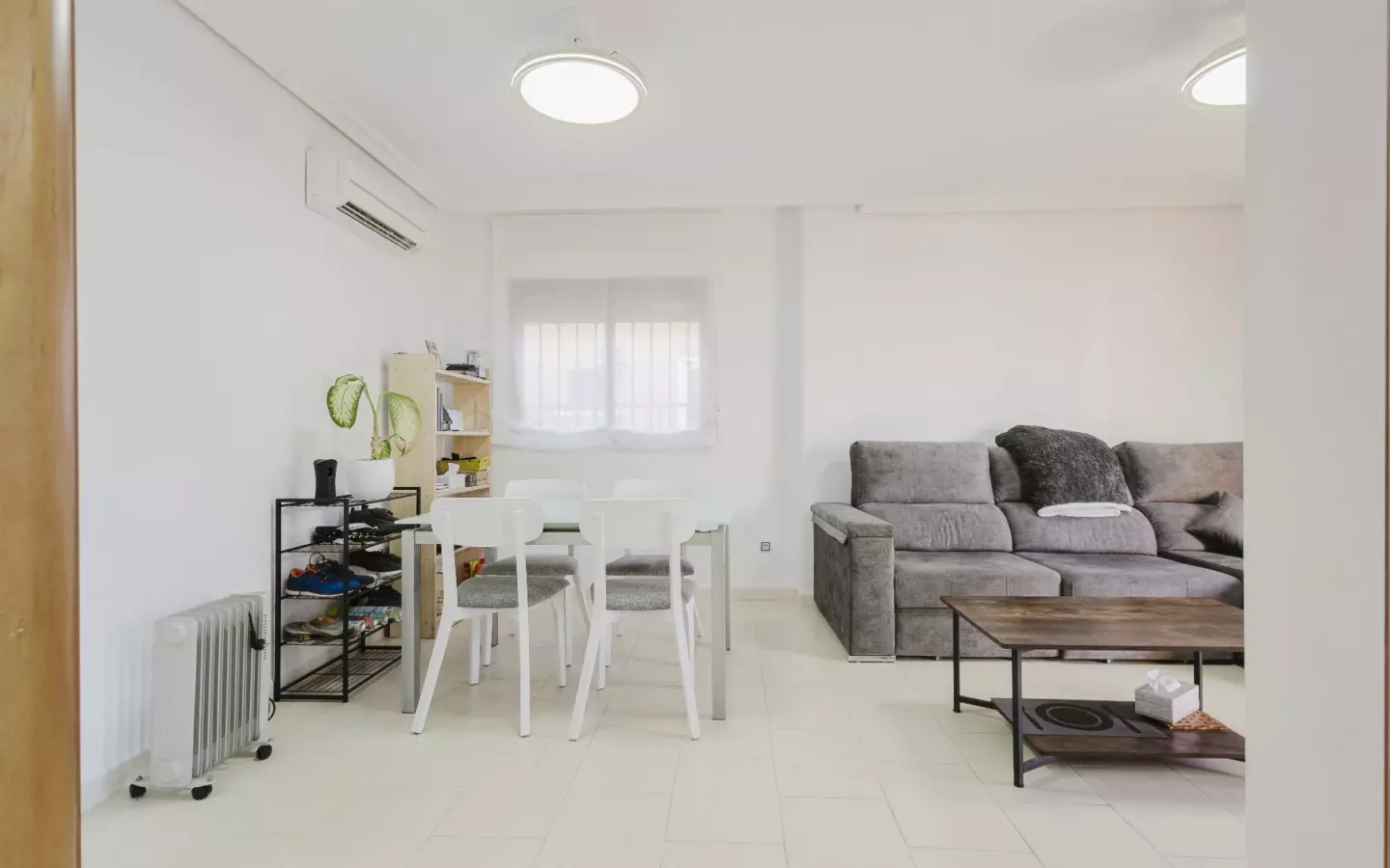 2-bedroom Villa In Torrevieja, Spain (79 M²)