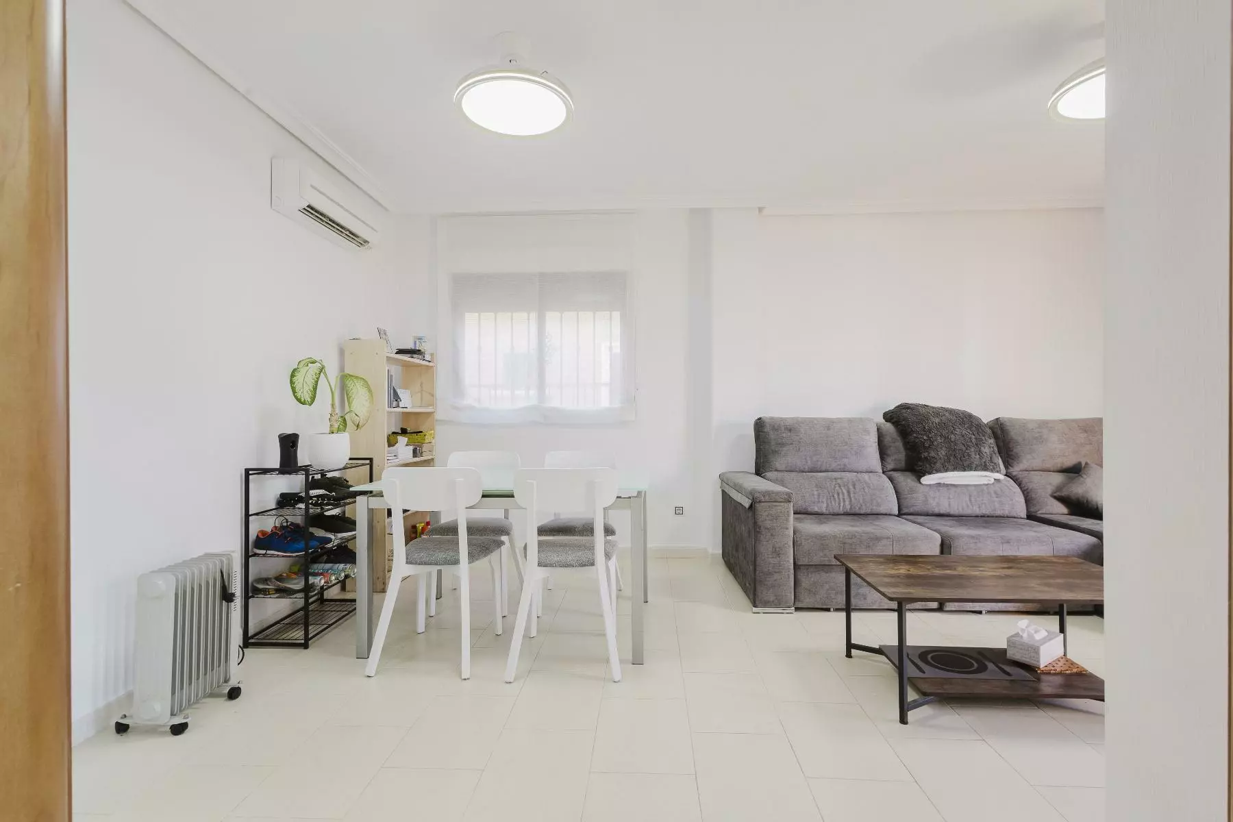 2-bedroom Villa In Torrevieja, Spain (79 M²)